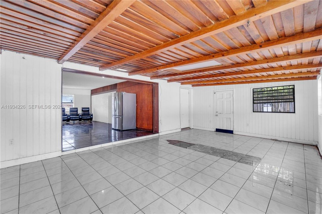 For Sale: $599,000 (4 beds, 2 baths, 1560 Square Feet)