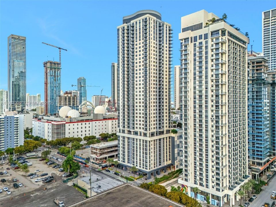 В аренду: $4,500 (1 спален, 1 ванн, 602 Квадратных фут)