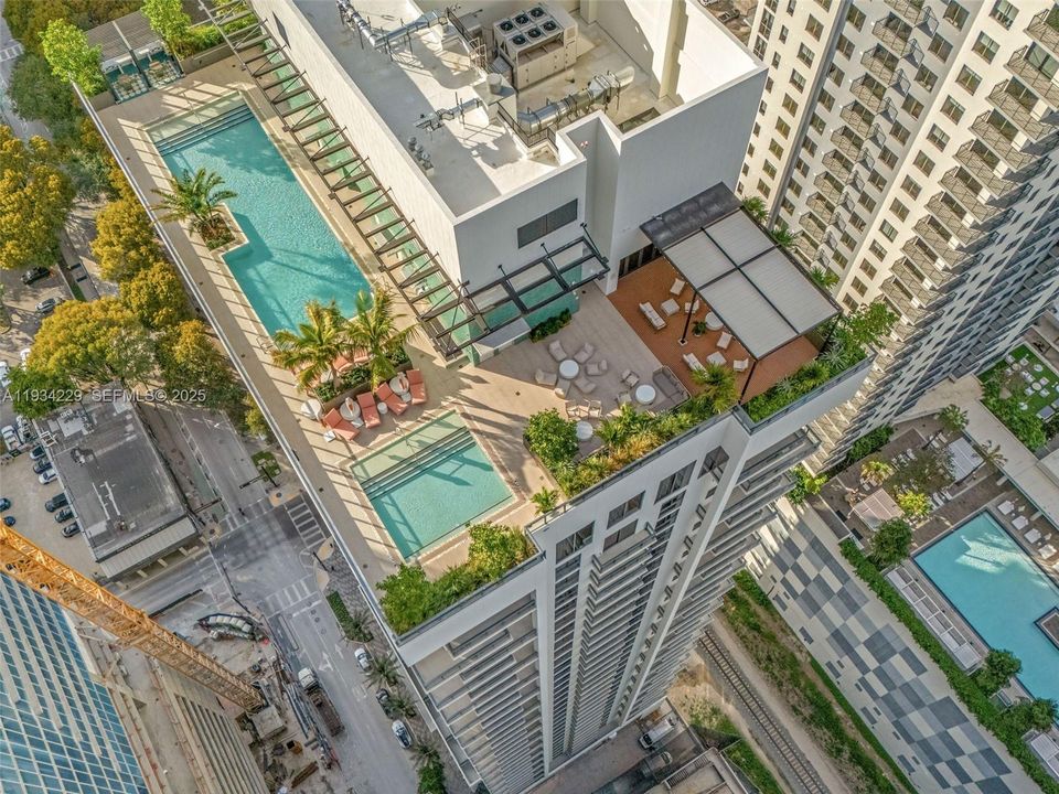 В аренду: $4,500 (1 спален, 1 ванн, 602 Квадратных фут)