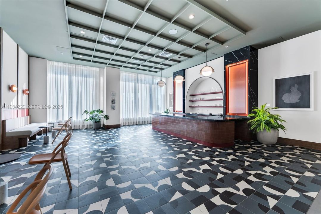 В аренду: $4,500 (1 спален, 1 ванн, 602 Квадратных фут)