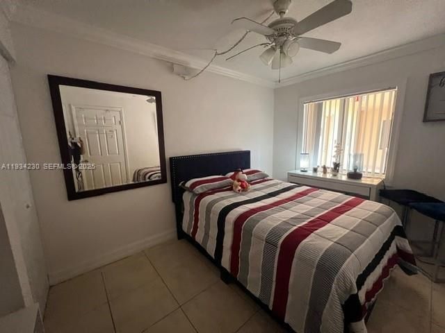 For Rent: $2,390 (3 beds, 2 baths, 1040 Square Feet)