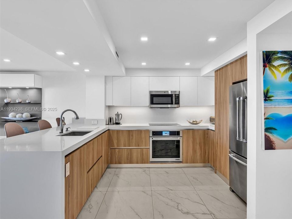 Range/Oven with induction cooktop