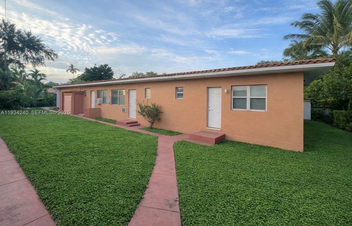 En Venta: $1,400,000 (0 camas, 0 baños, 2494 Pies cuadrados)