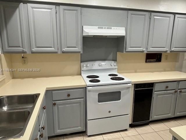 For Rent: $3,500 (3 beds, 2 baths, 1492 Square Feet)