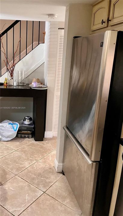 For Rent: $4,200 (3 beds, 2 baths, 1680 Square Feet)