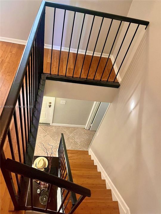 For Rent: $4,200 (3 beds, 2 baths, 1680 Square Feet)