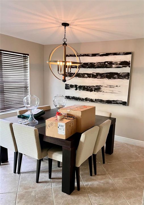 For Rent: $4,200 (3 beds, 2 baths, 1680 Square Feet)