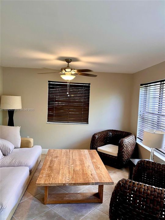 For Rent: $4,200 (3 beds, 2 baths, 1680 Square Feet)