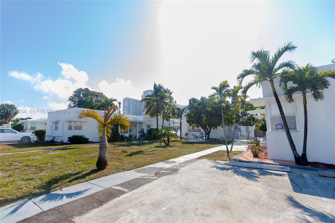 For Rent: $1,700 (1 beds, 1 baths, 0 Square Feet)