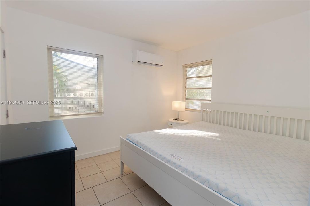 For Rent: $1,700 (1 beds, 1 baths, 0 Square Feet)