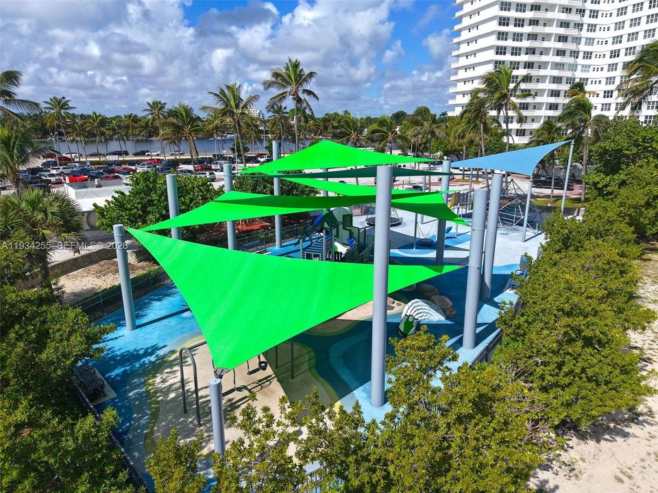 For Rent: $4,200 (2 beds, 2 baths, 1134 Square Feet)