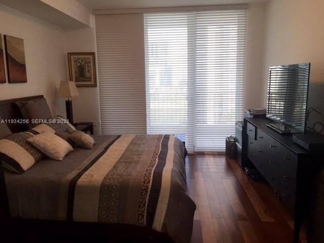 В аренду: $6,200 (3 спален, 3 ванн, 1493 Квадратных фут)