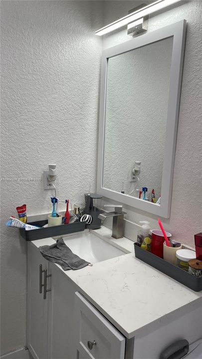 For Sale: $610,000 (3 beds, 2 baths, 1670 Square Feet)