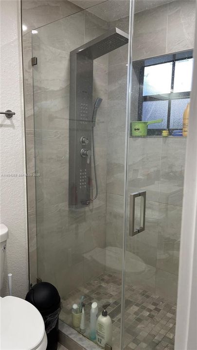 For Sale: $610,000 (3 beds, 2 baths, 1670 Square Feet)