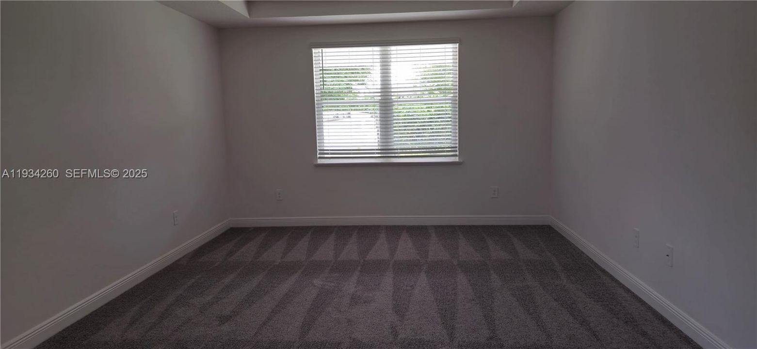 En Renta: $3,000 (4 camas, 3 baños, 3272 Pies cuadrados)