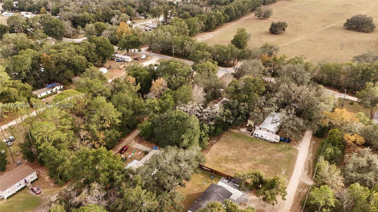 待售: $11,000 (0.26 acres)