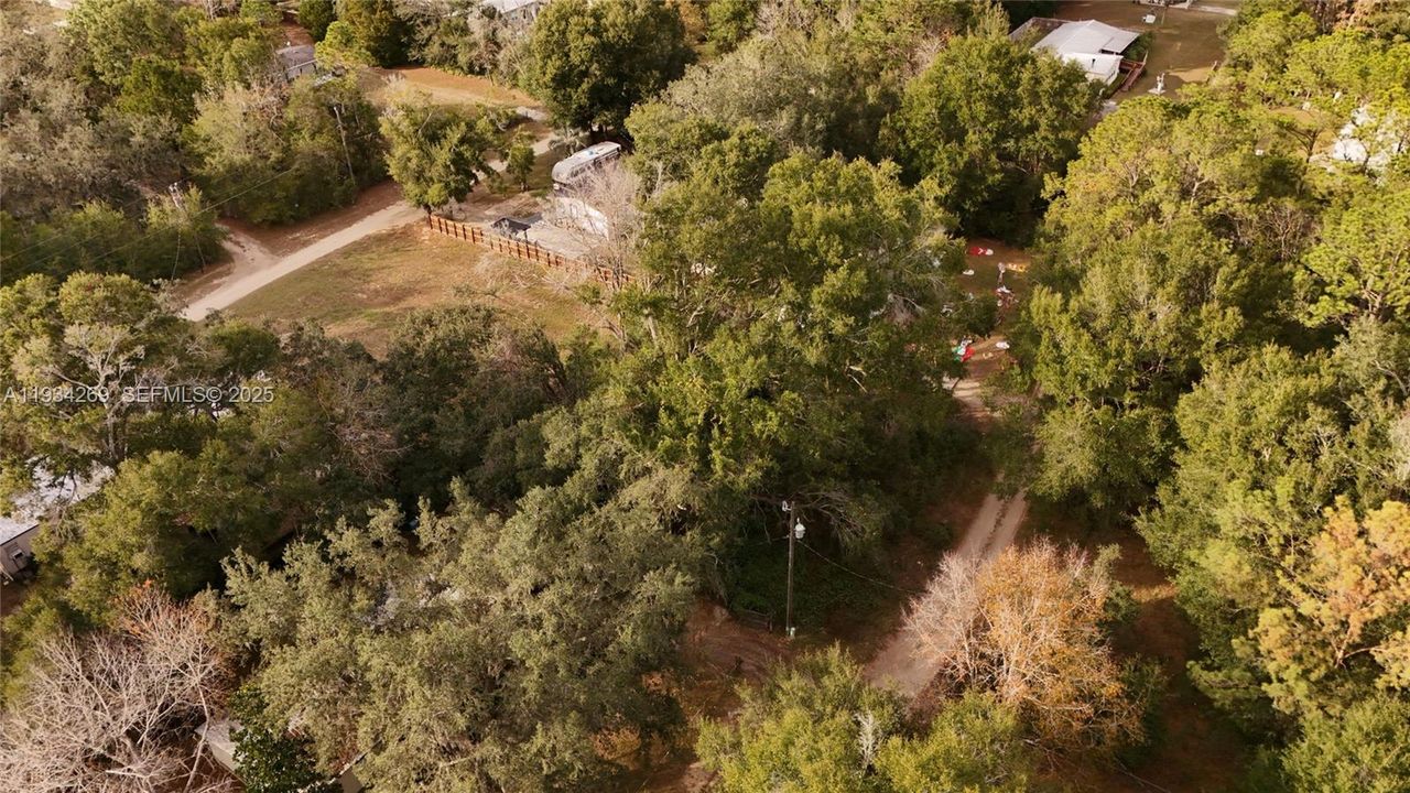 待售: $11,000 (0.26 acres)