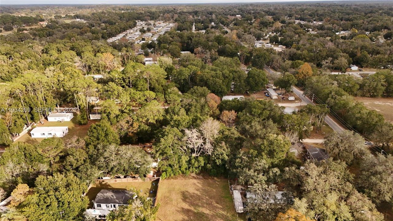 待售: $11,000 (0.26 acres)