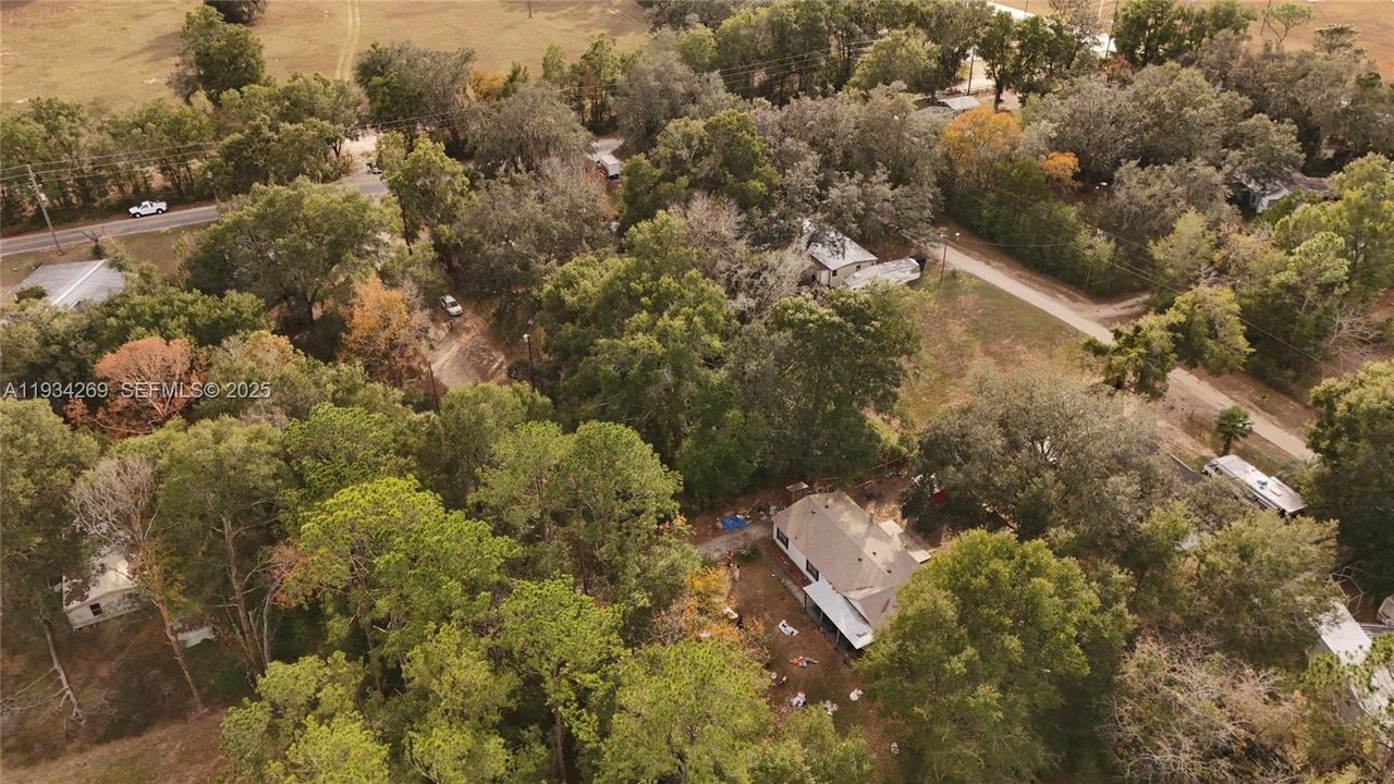 待售: $11,000 (0.26 acres)