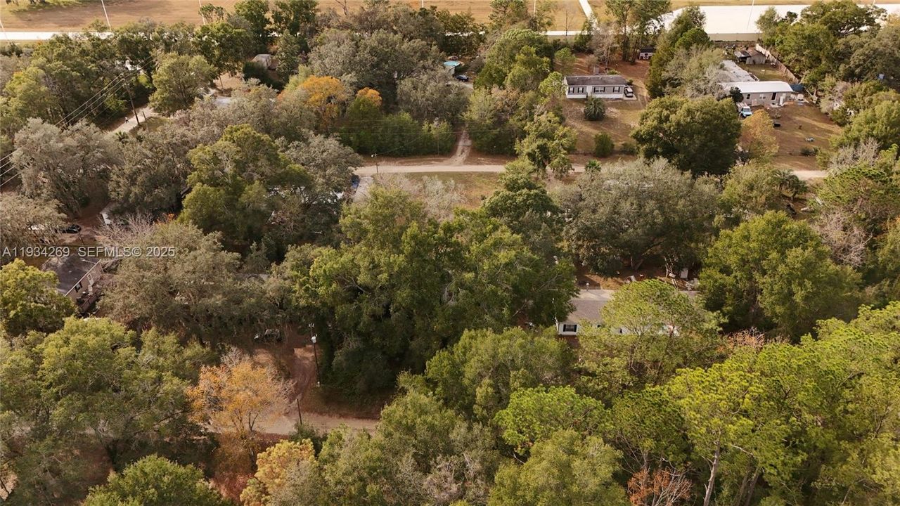 待售: $11,000 (0.26 acres)