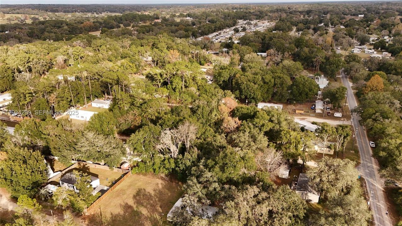 待售: $11,000 (0.26 acres)