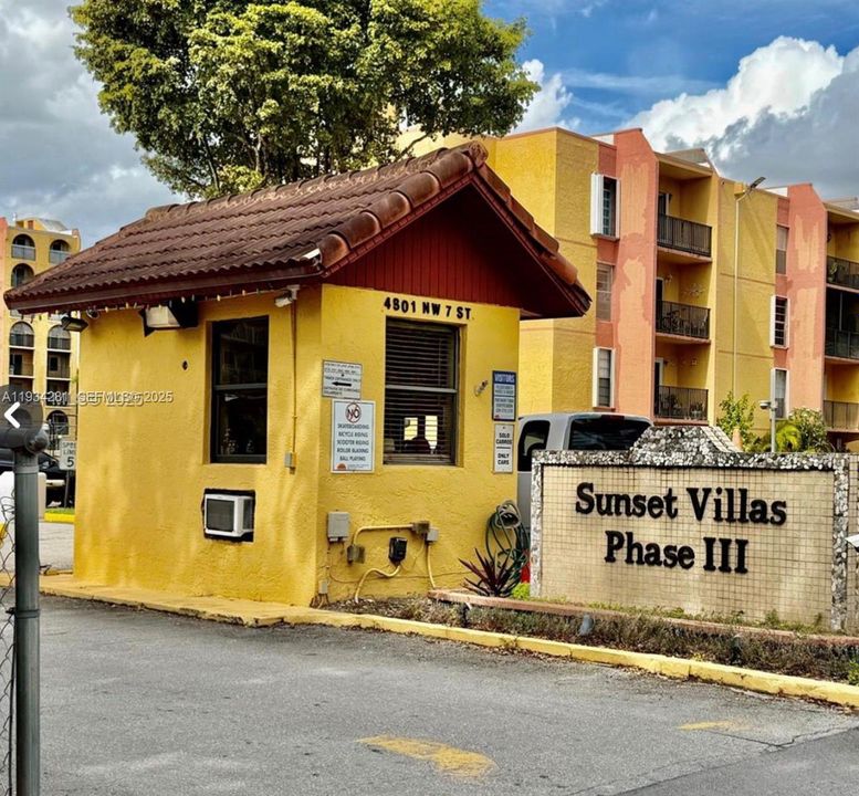 For Rent: $1,950 (2 beds, 1 baths, 709 Square Feet)