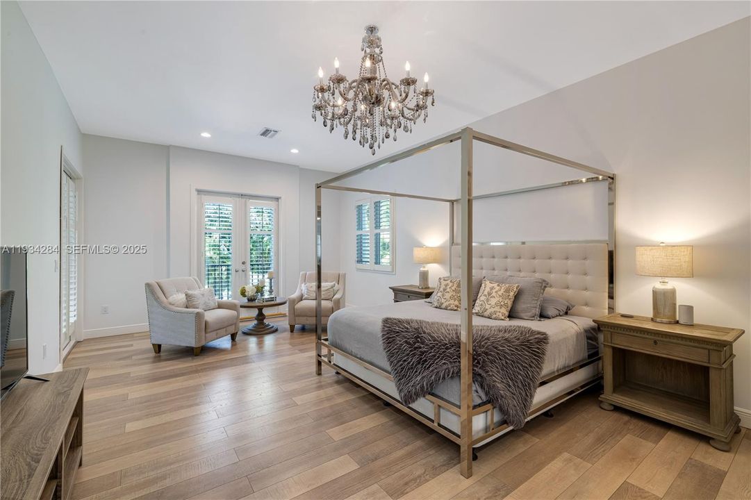 待售: $6,999,999 (5 贝兹, 5 浴室, 6938 平方英尺)