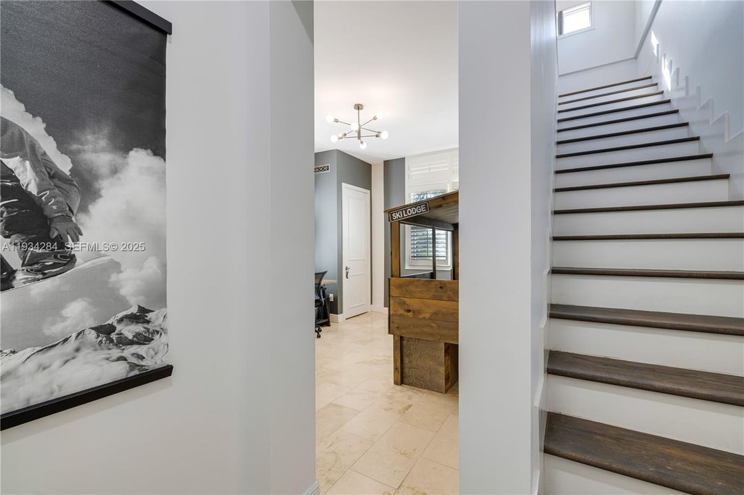 待售: $6,999,999 (5 贝兹, 5 浴室, 6938 平方英尺)