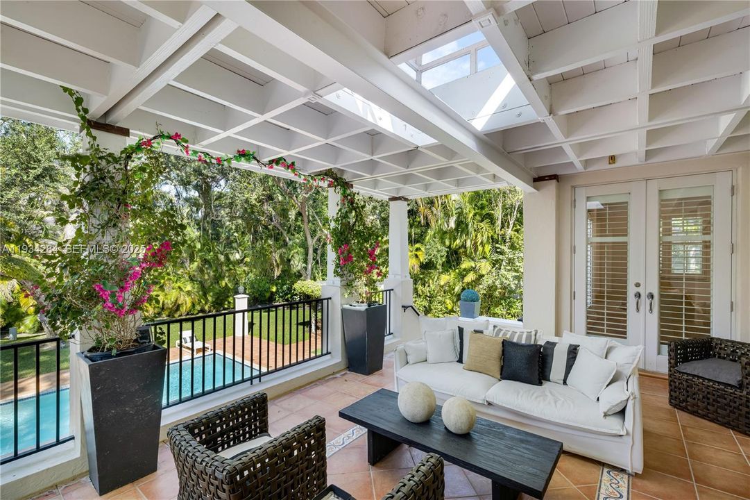 待售: $6,999,999 (5 贝兹, 5 浴室, 6938 平方英尺)