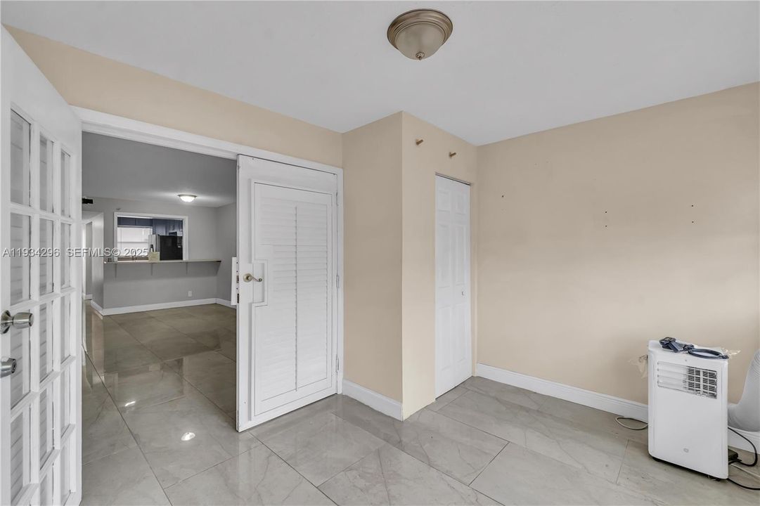 En Renta: $1,950 (2 camas, 2 baños, 1020 Pies cuadrados)