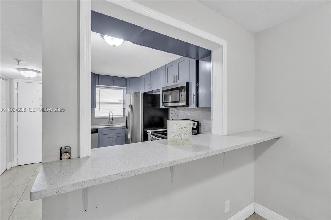 En Renta: $1,950 (2 camas, 2 baños, 1020 Pies cuadrados)