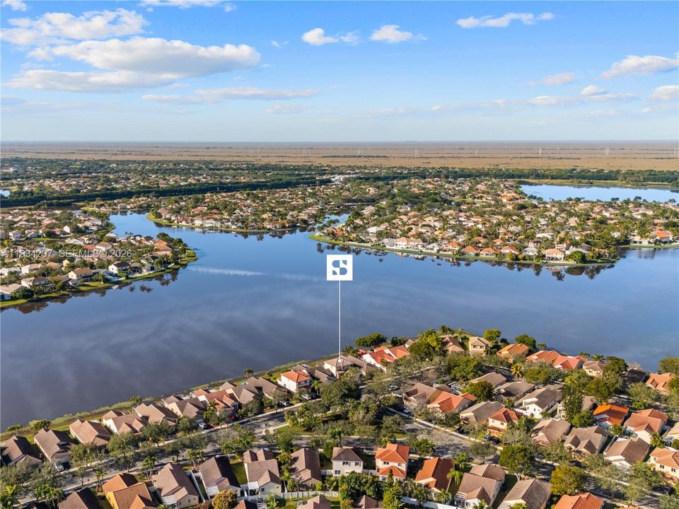 En Renta: $4,200 (3 camas, 2 baños, 1600 Pies cuadrados)