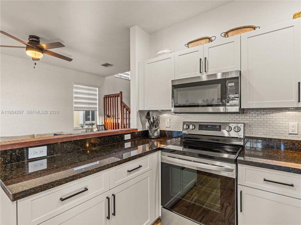 En Renta: $4,200 (3 camas, 2 baños, 1600 Pies cuadrados)