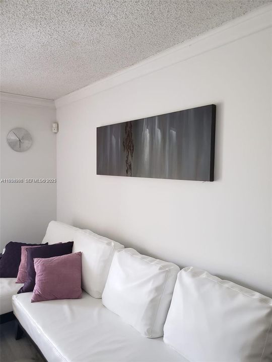 For Rent: $3,000 (2 beds, 2 baths, 1015 Square Feet)