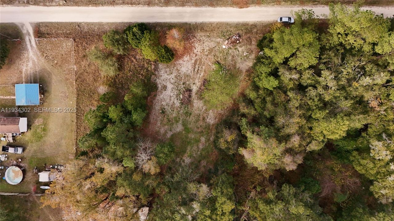 待售: $18,000 (0.18 acres)