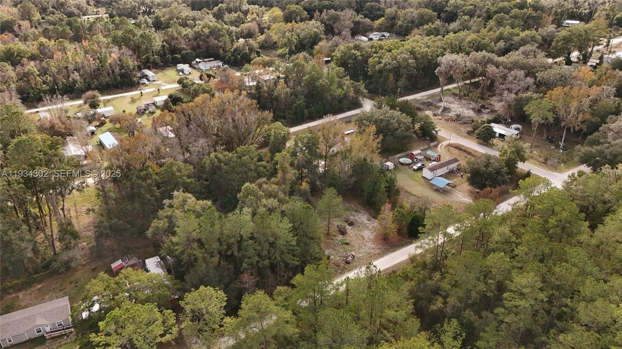 待售: $18,000 (0.18 acres)