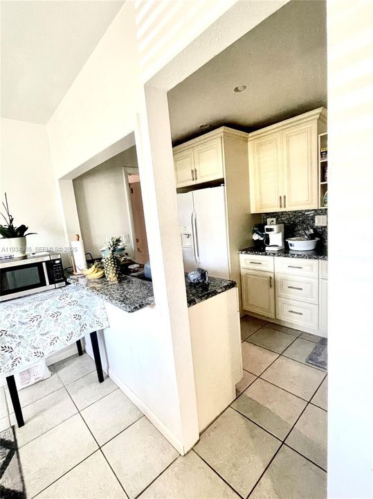 En Renta: $3,900 (3 camas, 2 baños, 2062 Pies cuadrados)