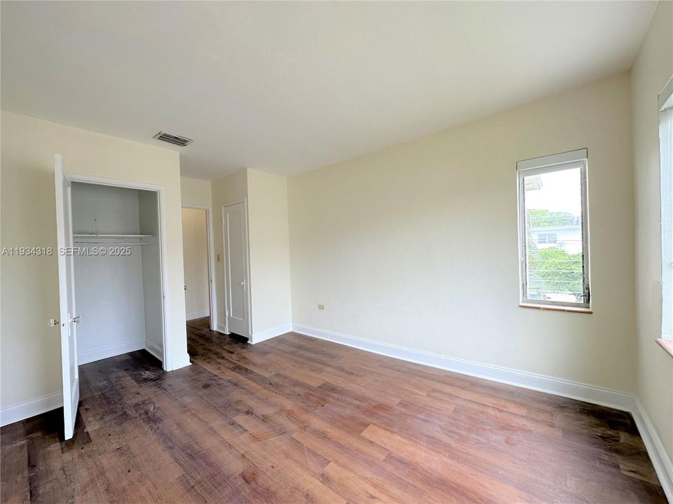 В аренду: $1,950 (1 спален, 1 ванн, 730 Квадратных фут)