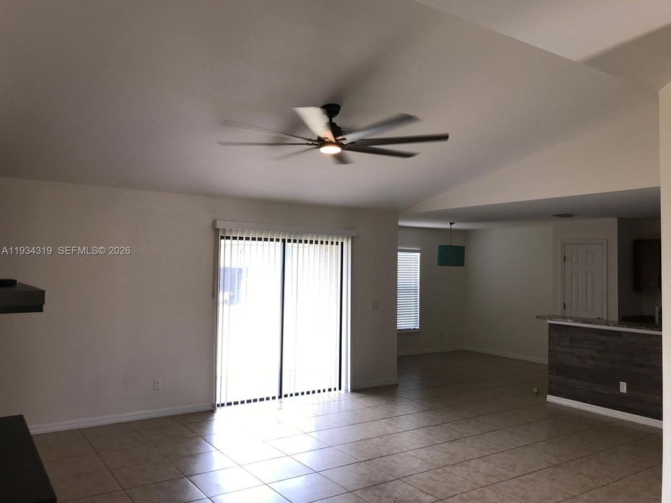 For Rent: $2,200 (3 beds, 2 baths, 0 Square Feet)
