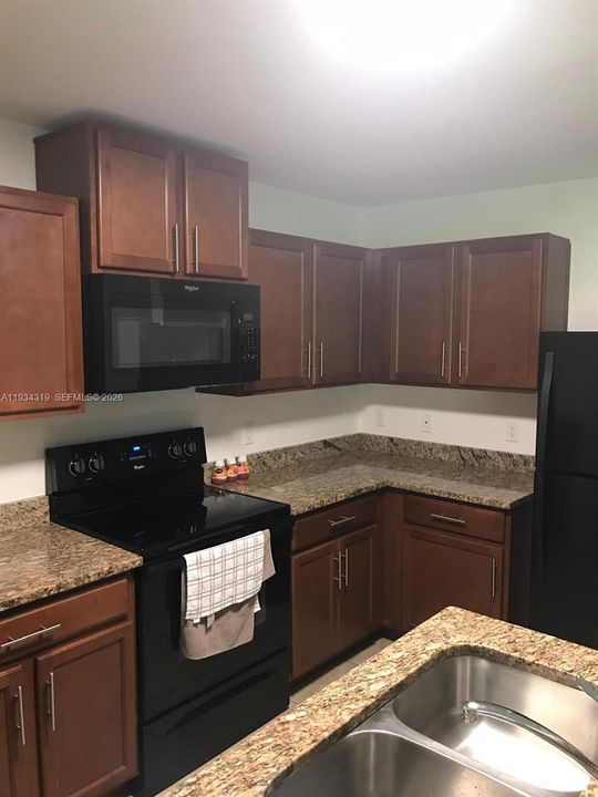 For Rent: $2,200 (3 beds, 2 baths, 0 Square Feet)