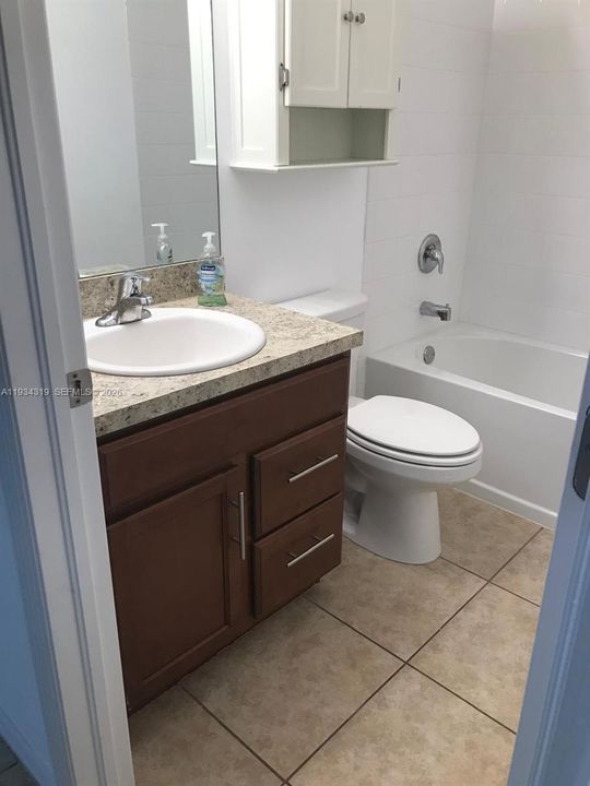 For Rent: $2,200 (3 beds, 2 baths, 0 Square Feet)