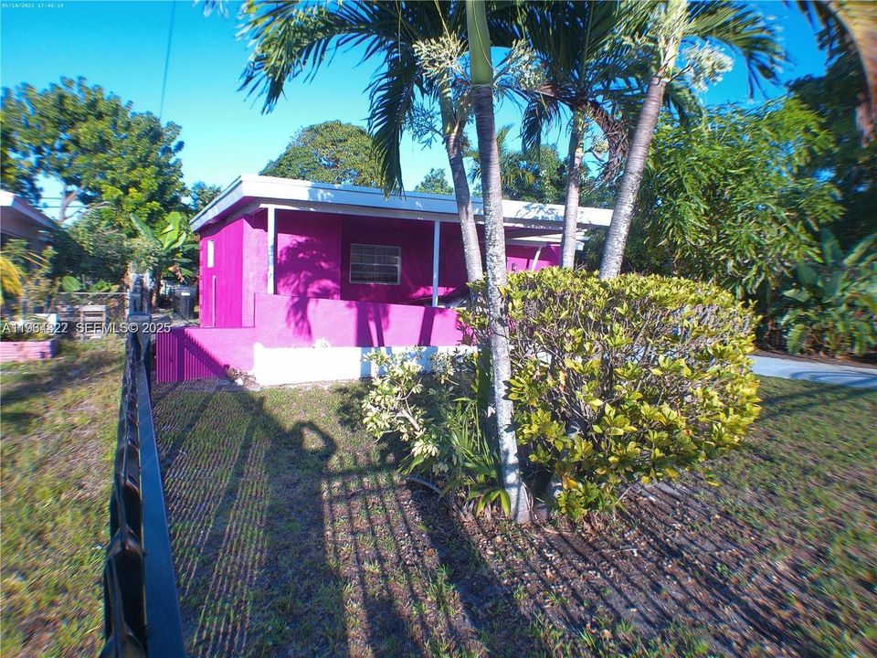 En Venta: $460,000 (3 camas, 2 baños, 1440 Pies cuadrados)