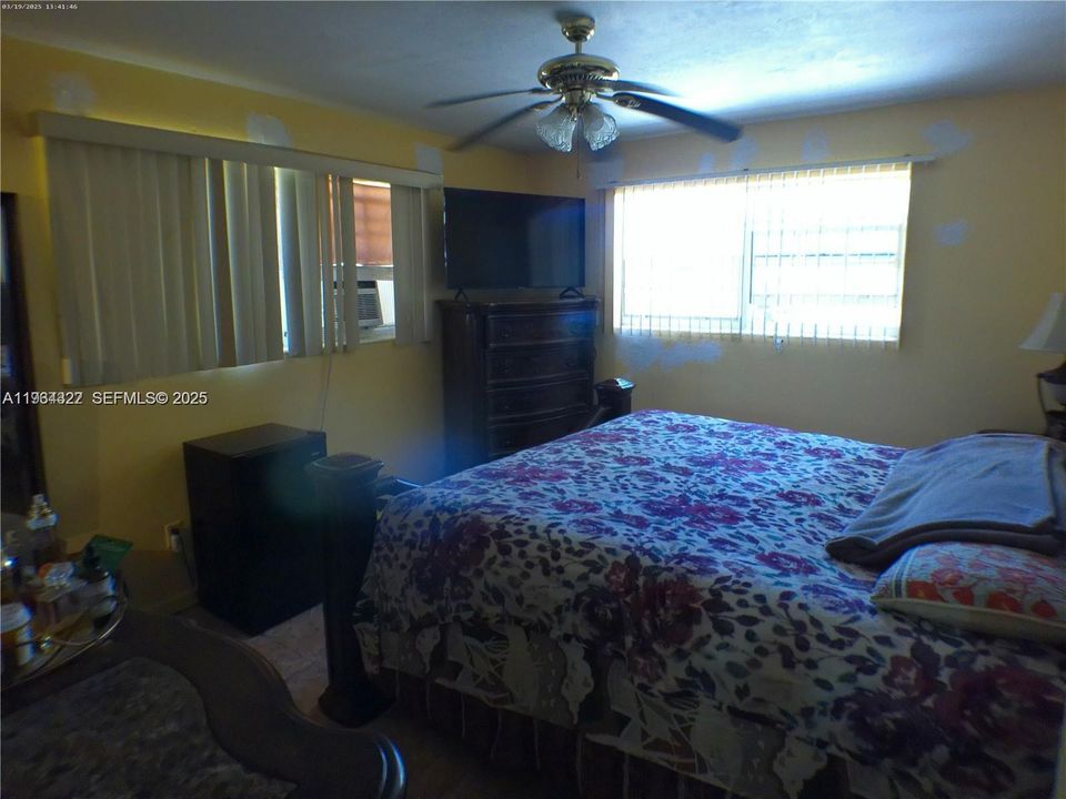 En Venta: $460,000 (3 camas, 2 baños, 1440 Pies cuadrados)