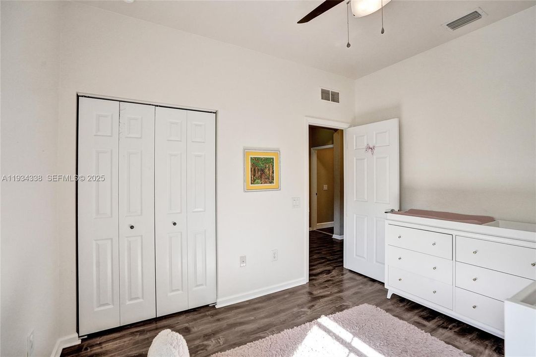 For Sale: $498,800 (4 beds, 3 baths, 1809 Square Feet)