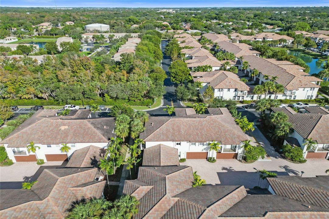 For Sale: $498,800 (4 beds, 3 baths, 1809 Square Feet)