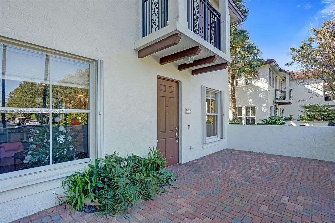 For Sale: $498,800 (4 beds, 3 baths, 1809 Square Feet)