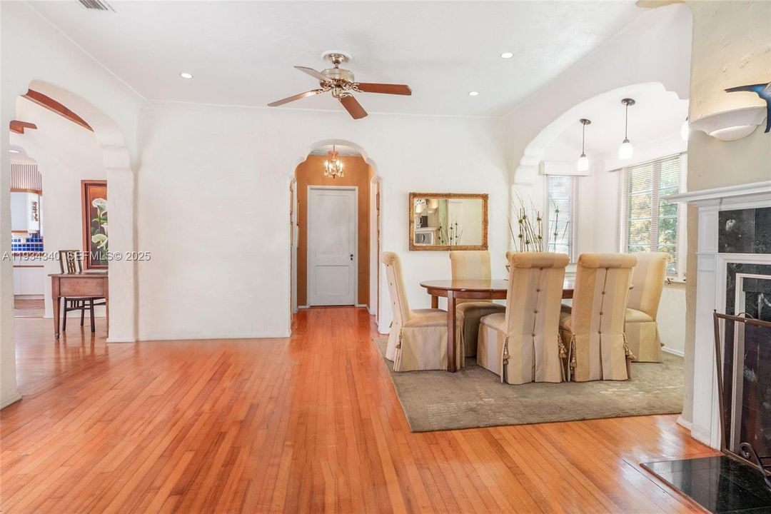 For Sale: $2,400,000 (0 beds, 0 baths, 4946 Square Feet)