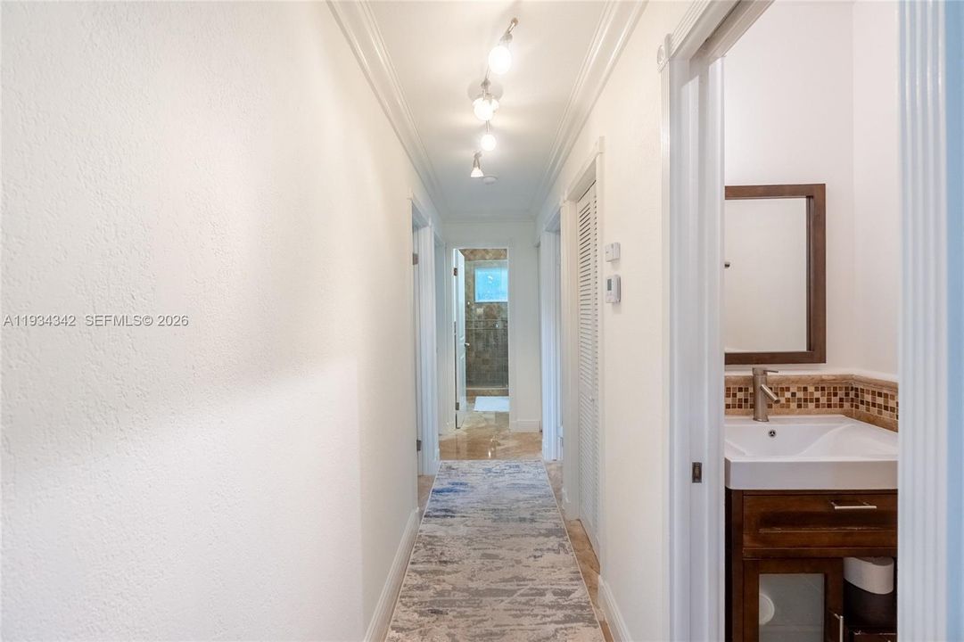 待售: $1,275,000 (3 贝兹, 2 浴室, 2449 平方英尺)