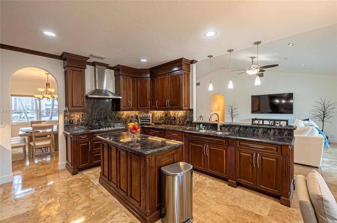 For Sale: $1,275,000 (3 beds, 2 baths, 2449 Square Feet)