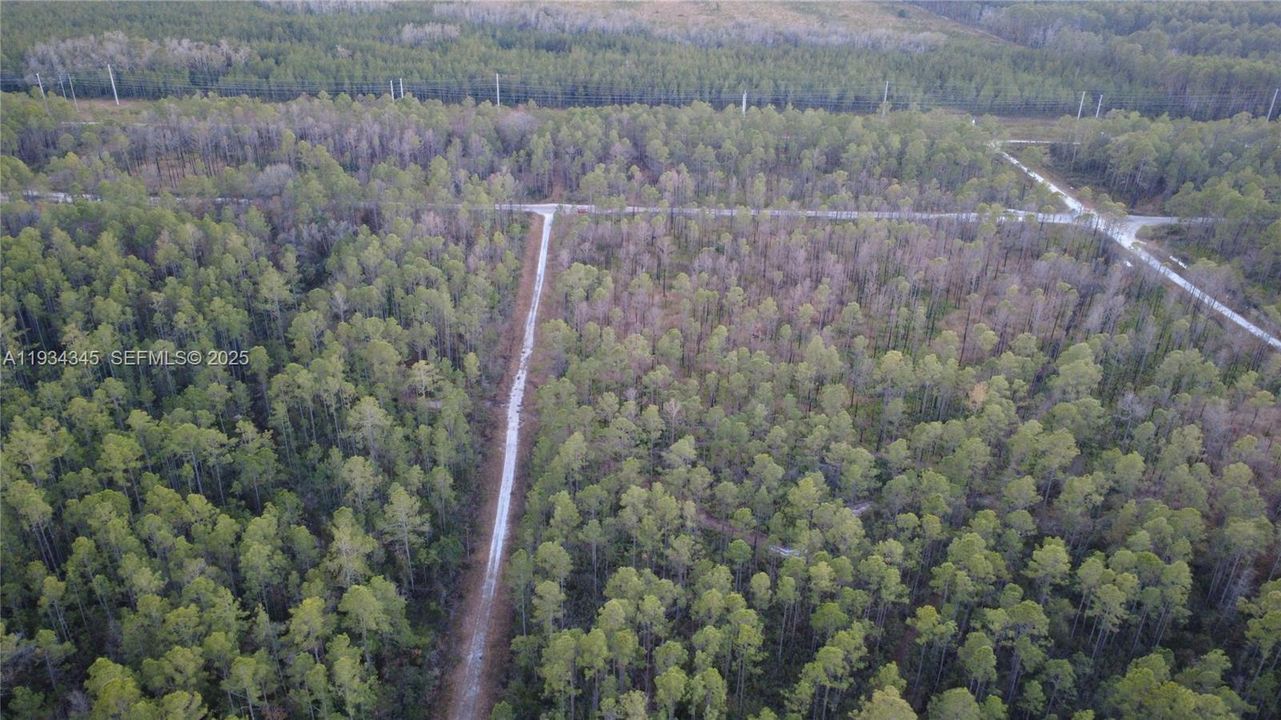 待售: $13,000 (1.25 acres)